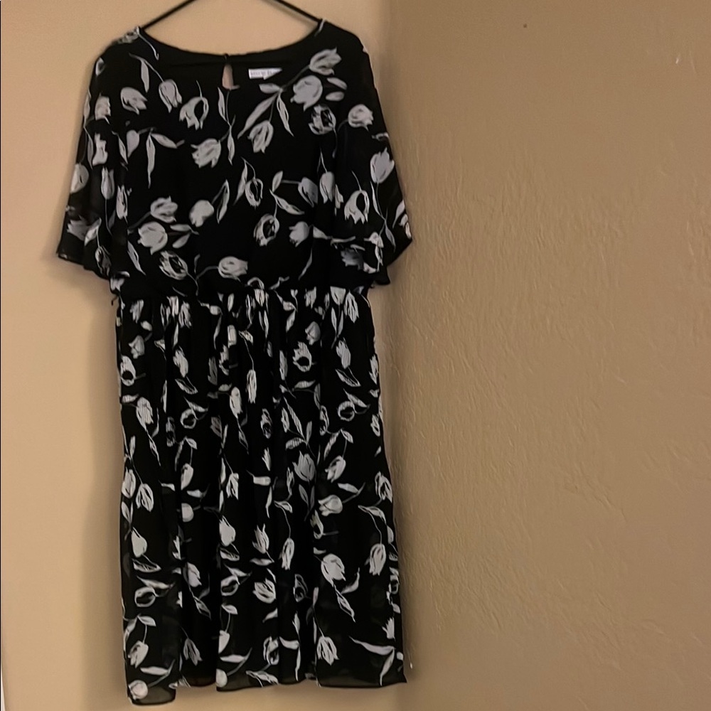 Black and White Floral Dress